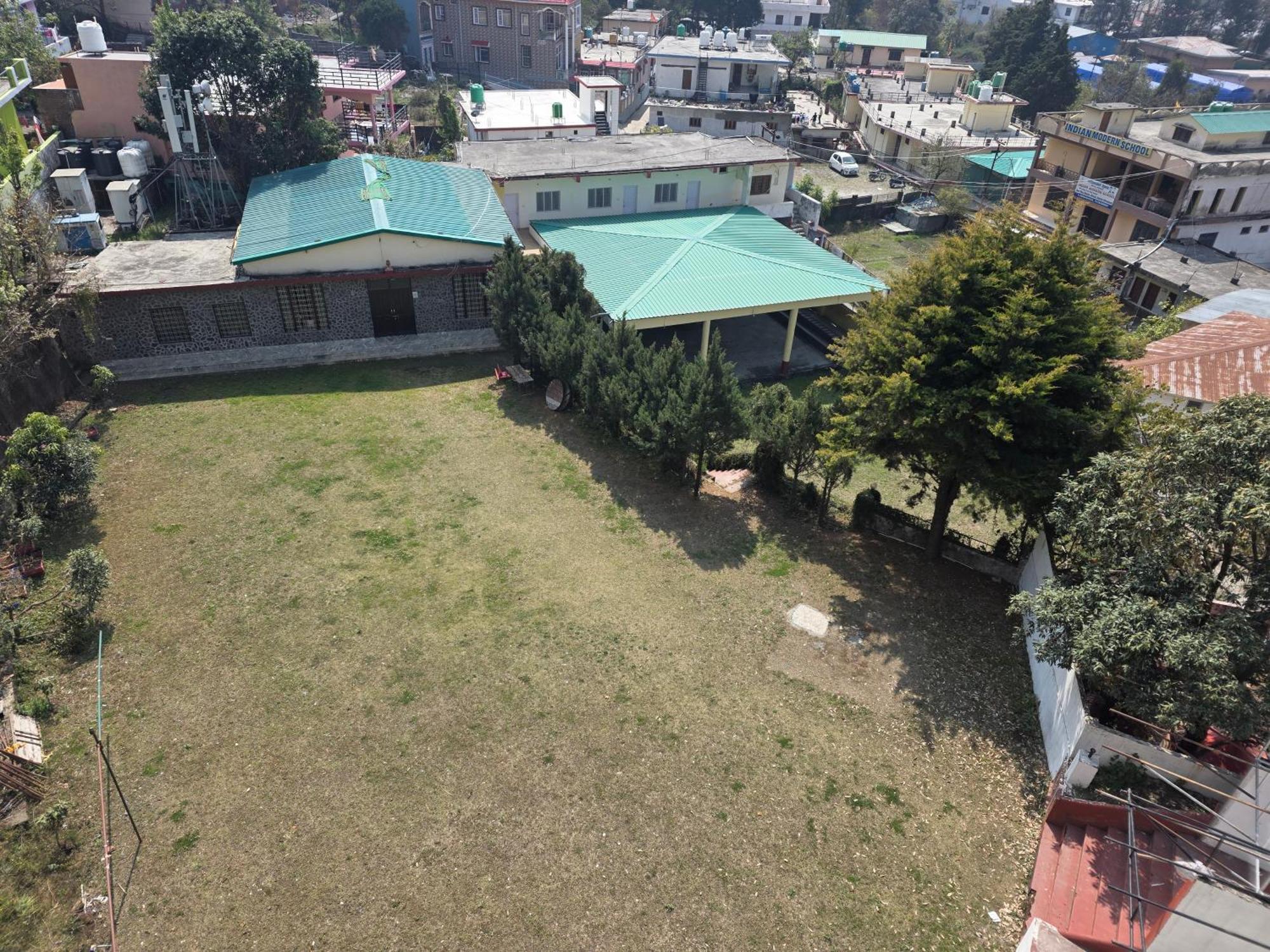 Siddhi Vinayak Hotel And Banquet Bhimtal Ngoại thất bức ảnh