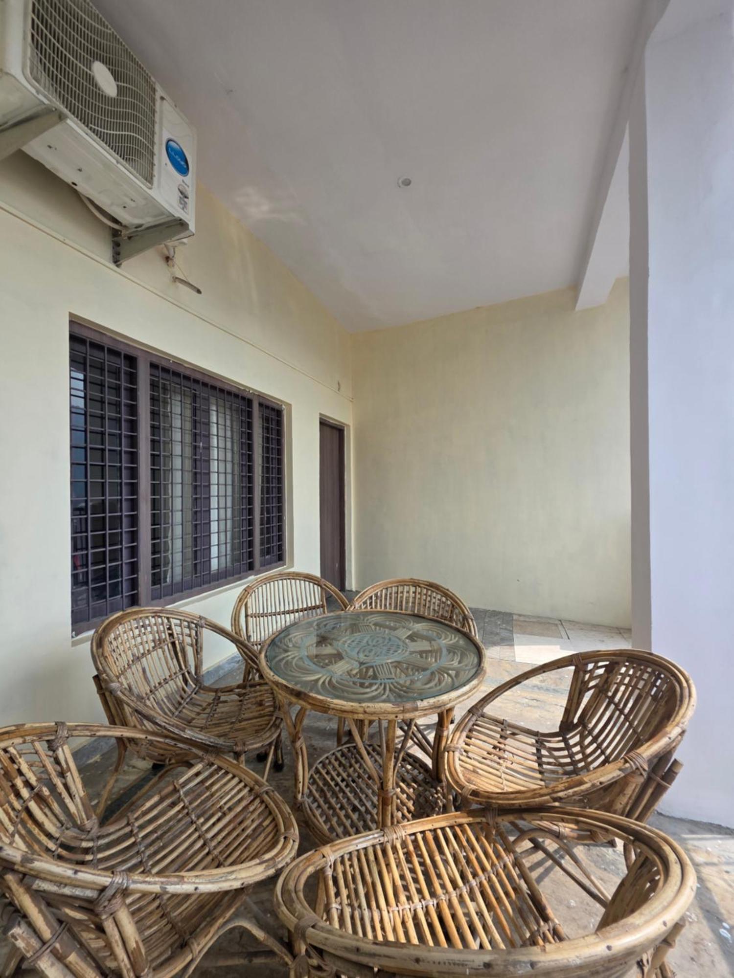 Siddhi Vinayak Hotel And Banquet Bhimtal Ngoại thất bức ảnh